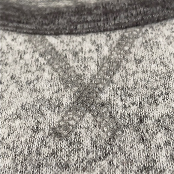 Abercrombie & Fitch Raglan Brushed LS Top 💗 Gray - Picture 9 of 11